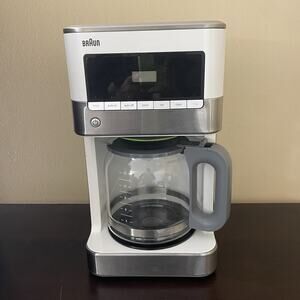 Braun BrewSense 12 Cup Drip Coffee Maker White KF6050WH